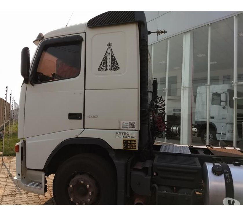 VOLVO FH 440 com parcelas de R$ 