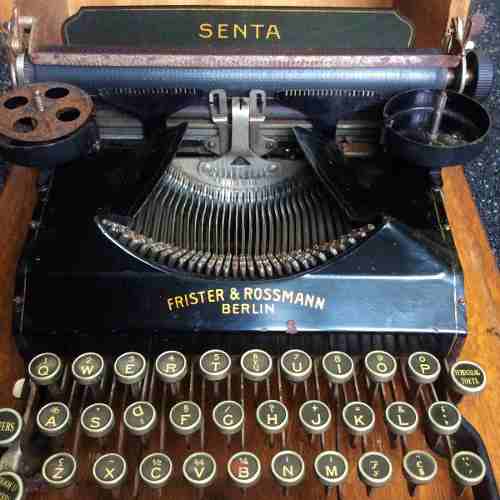 Maquina De Escrever Alemã:senta- Frister & Rossmann Berlin