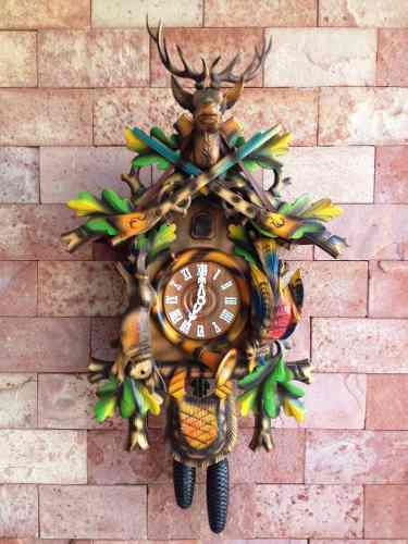 Fantástico Cuco Caçador Original C/ Detalhes Colorido Lj