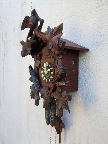 Relógio Cuco Antigo Em Madeira Entalhada Alemão C38