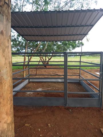 Cocheira Tubular para equinos