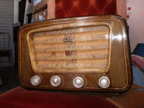 Antigo Radio Semp Capelinha Valvulado.lindoooooo