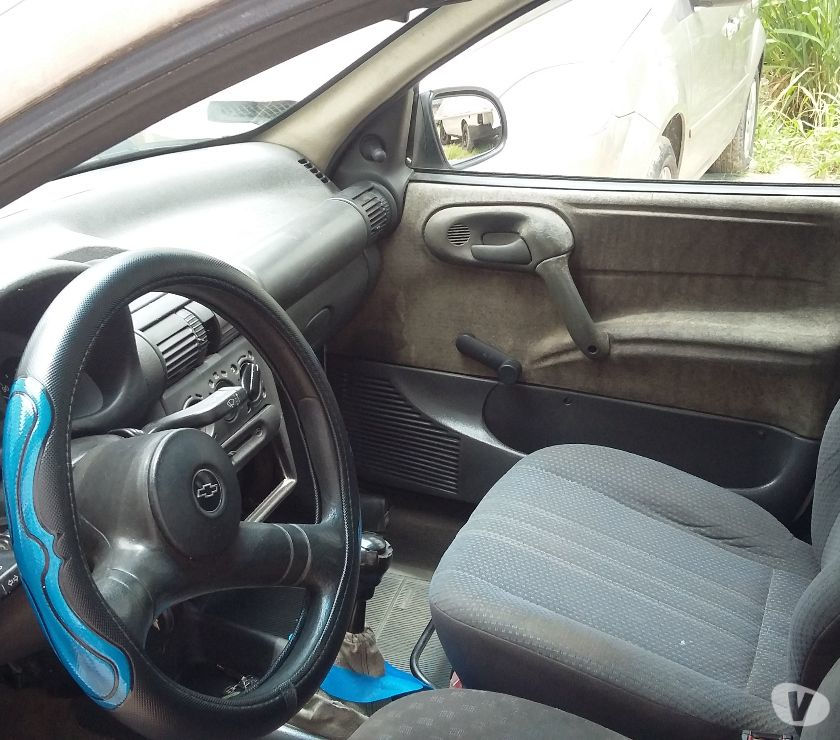 CORSA 1.0 SUPER 4 PORTAS  VISTORIADO