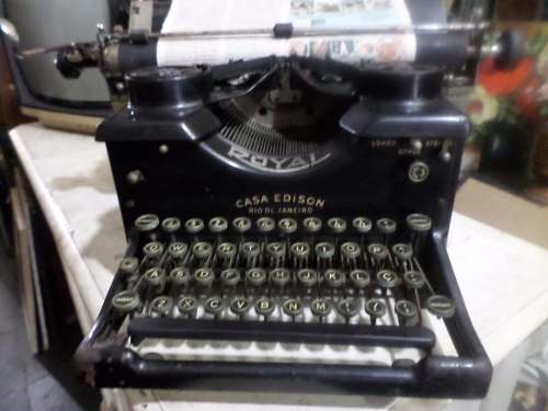 Maquina De Escrever Royal Anos 10 - Ótima Conservação