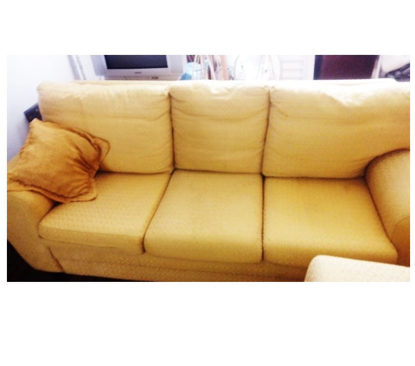 2 Sofas em ótimo estado