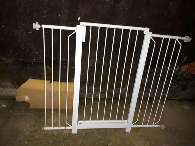 Portão de cachorro