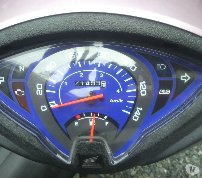 linda biz honda 125 ES 