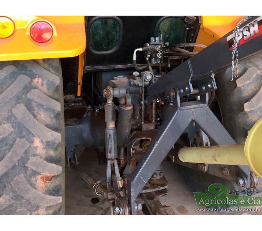 Trator Valtra A 750 (Cabine Aral Nova - Lamina Frontal!)