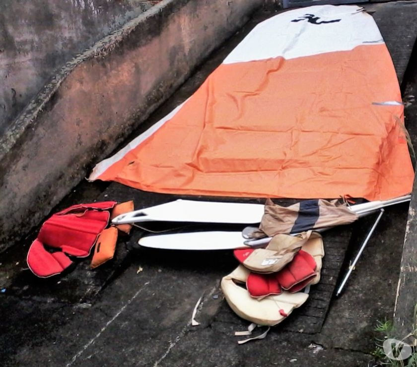 veleiro robi laser mono casco