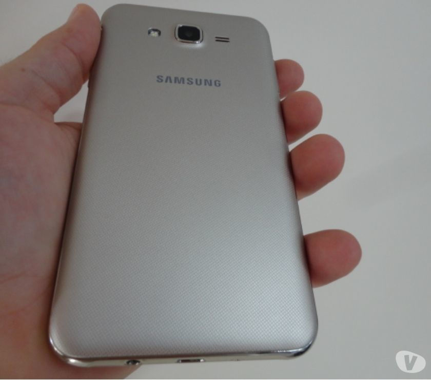 Samsung Galaxy J7 Neo 16GB 4G Dourado