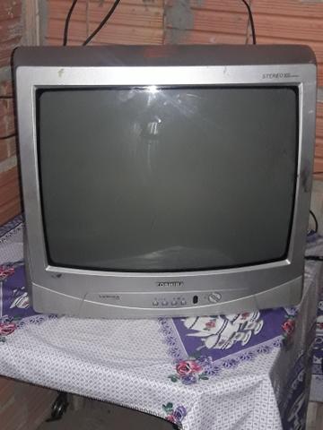 TV de 21 polegadas. 100 reais"leia