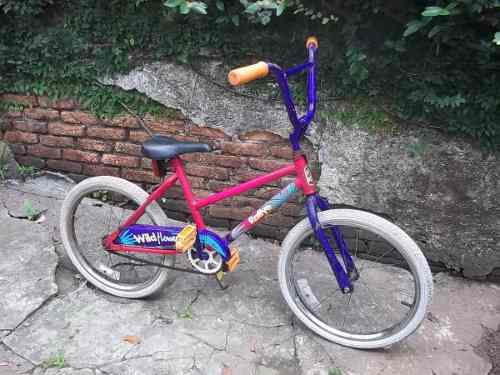 Bicicleta Rallye Wild Flowers Bmx Aro 20 Antiga
