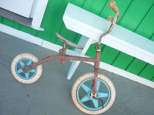 Velocípede Antigo Brinquedo Antiga Bicicleta Infantil