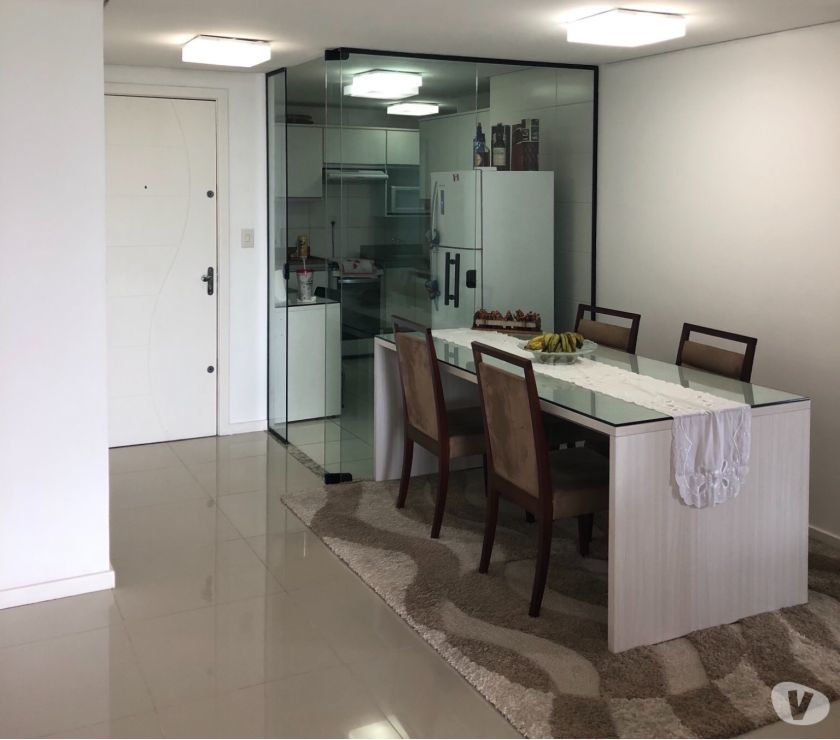 Vendo Apartamento em Adrianópolis com 3 suítes