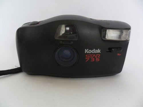 Câmera Máquina Fotográfica Antiga Kodak Star 735