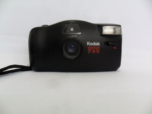 Câmera Máquina Fotográfica Antiga Kodak Star 735