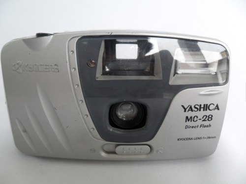 Câmera Máquina Fotográfica Antiga Yashica Mc 28 Coleção