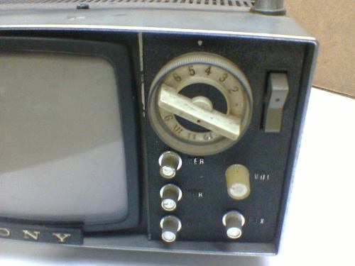 Mini Tv Sony, Antiga Só Tem Som.