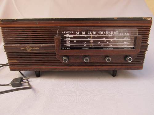 Radio Motoradio Caixa De Madeira Vintage