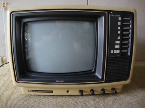 Tv Semp Toshiba Antiga Modelo Tvc 100 Colorida.