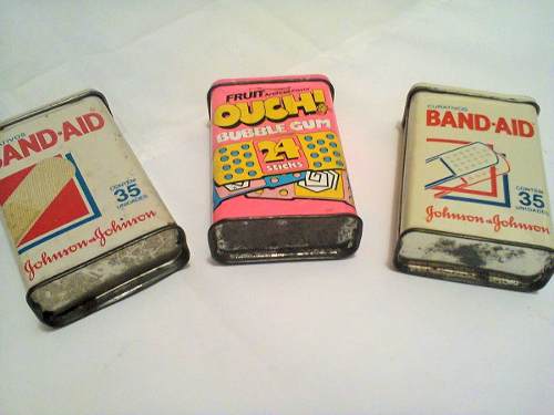 3 Latas Band-aid Antigas
