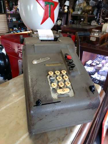 Máquina De Calcular Antiga Odhner Ñ Escrever Olivetti