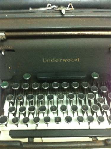 Underwood Máquina De Escrever Antiga Raridade Toda Original