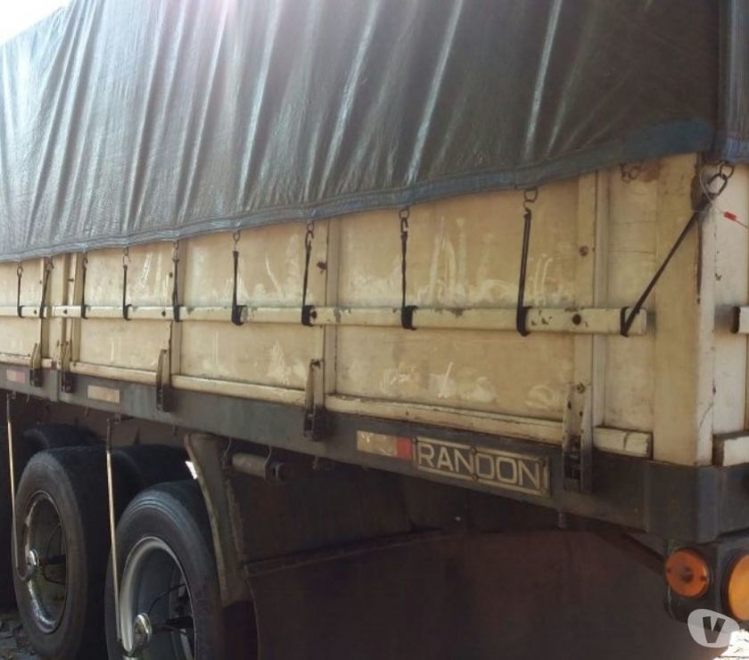 carreta ano 90 com pneus,,muto arrumada