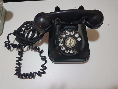 Telefone Antigo Standart Electric, Preto, Baquelite Anos 60