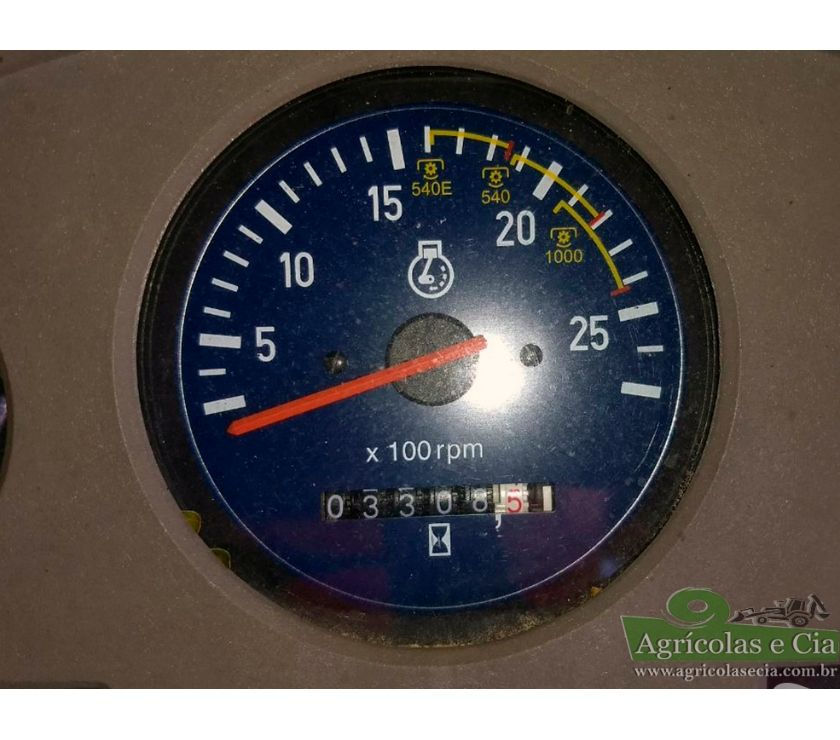 Trator Valtra x2 (Apenas  Horas - Único Dono!)
