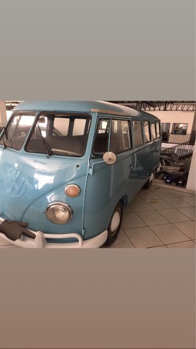 Volkswagen Kombi Corujinha 