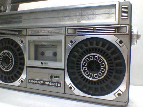 Rádio Gravador Da Sharp, Funcionando.