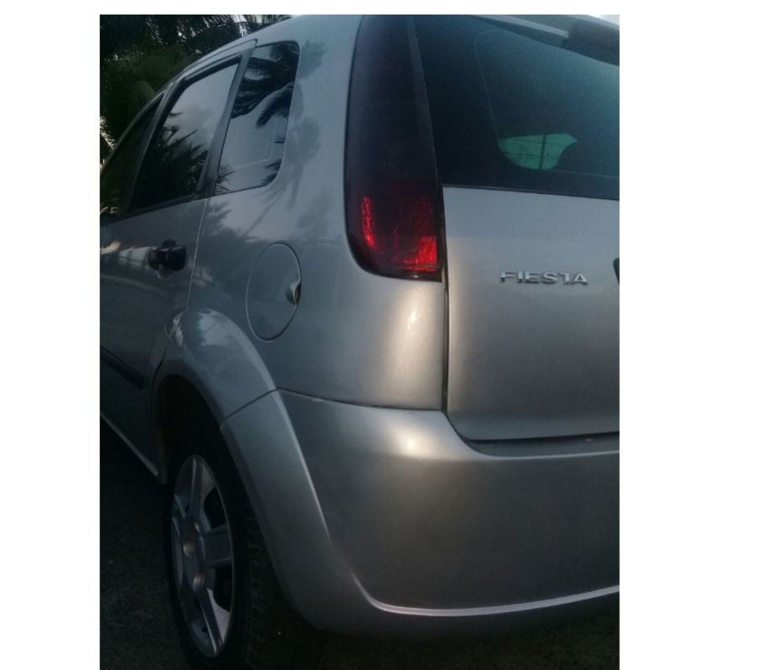 Ford Fiesta Completo 