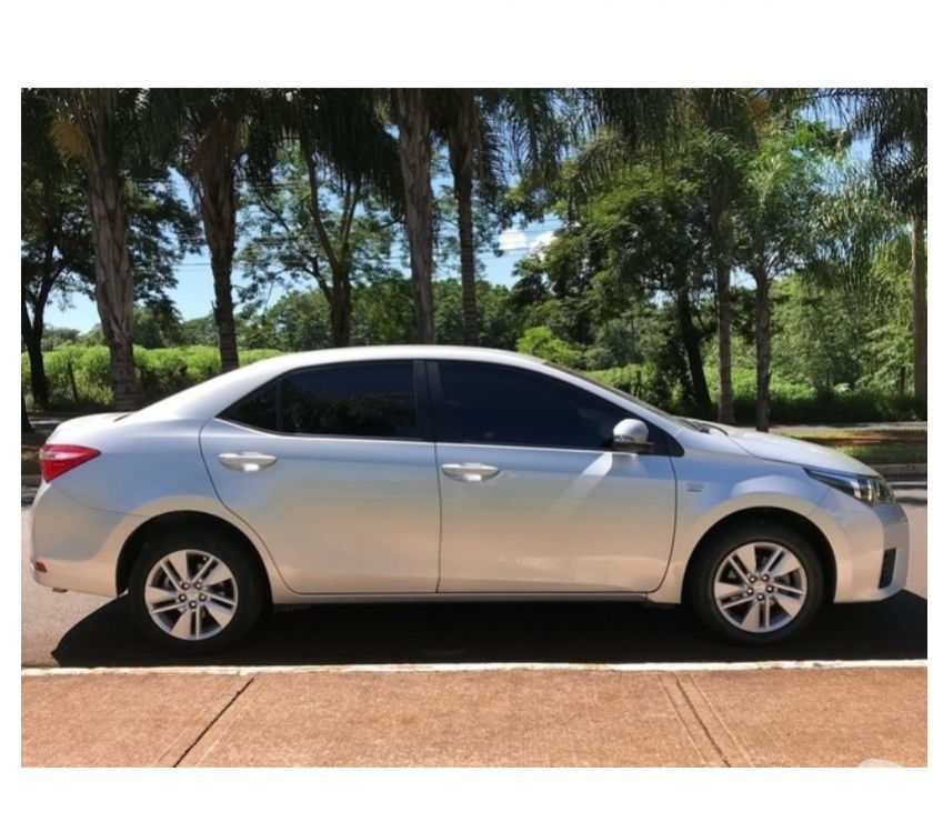Toyota Corolla com parcelas de R$ 