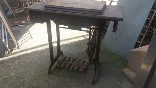 Pé De Máquina De Costura