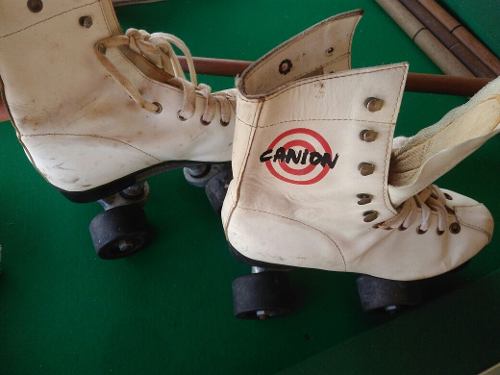 Patins Antigo De Couro Bonito Canion Unico A Venda