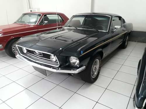 Ford Mustang Fast Back 