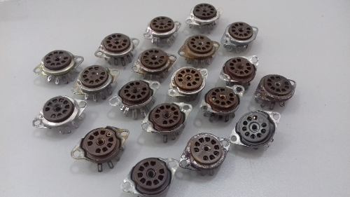 Soquete Valvula 9 Pinos Chassi Baquelite Marron Com Anel