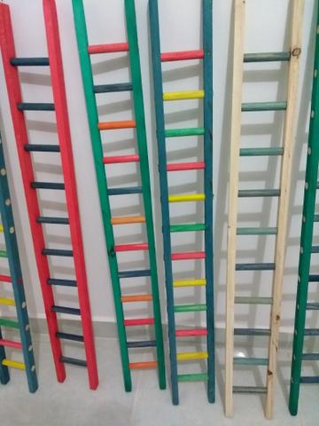 Escadinha de um metro para calopsitas