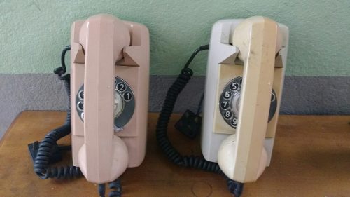 Antigos Telefones De Parede