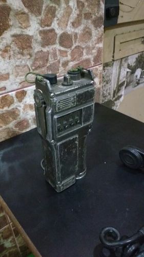 Radio Antigo E Telefone Do Exército Brasileiro