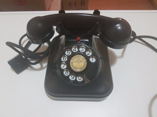 Telefone Antigo Standart Electric, Preto Baquelite Anos 60