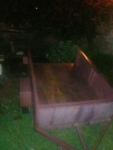 Gratificase quem encontrou a tampa dessa carrocinha