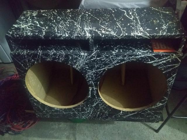 Caixa selada de alto falante de 15