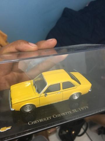 Miniatura chevette e Marta Rocha
