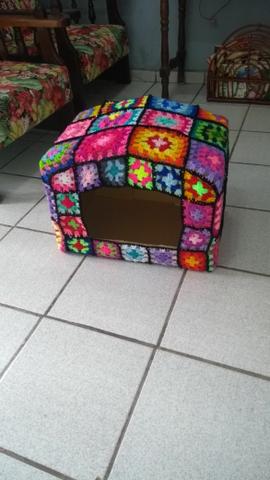 Casa de gato artesanal