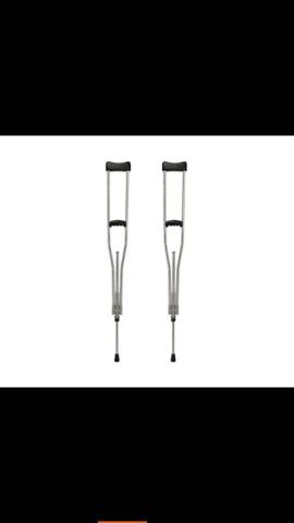 Muletas axilar  à vista