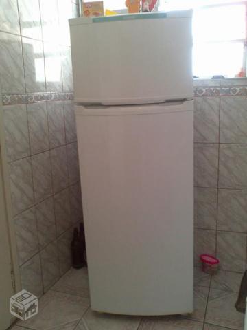 Geladeira consul frost free 340 litros