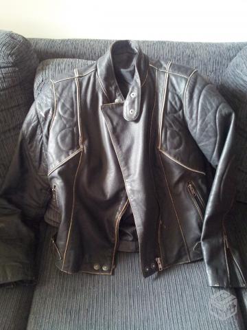 jaqueta de couro tina brunelli