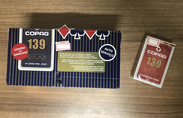 Kit jogos de cartas baralho profissional 139 vermelho e 